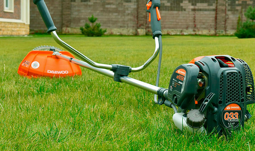 Мотокоса для покоса травы