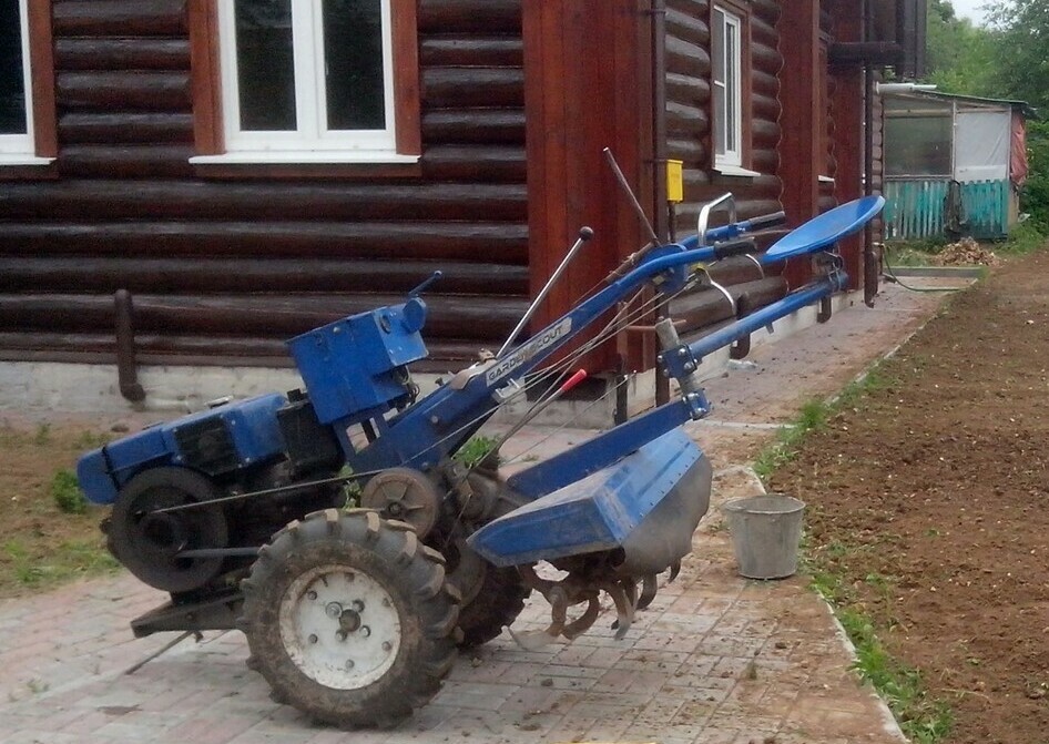 Мотоблок GARDEN SCAUT 12DE